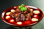 小土豆焖牛肉