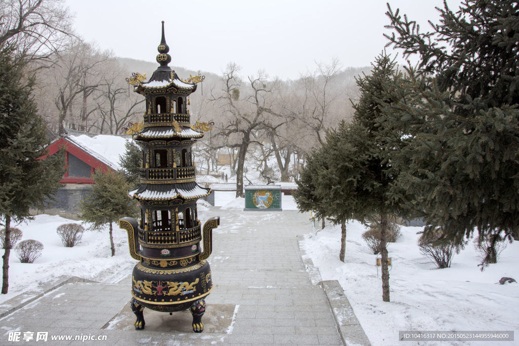 龙潭山寺庙