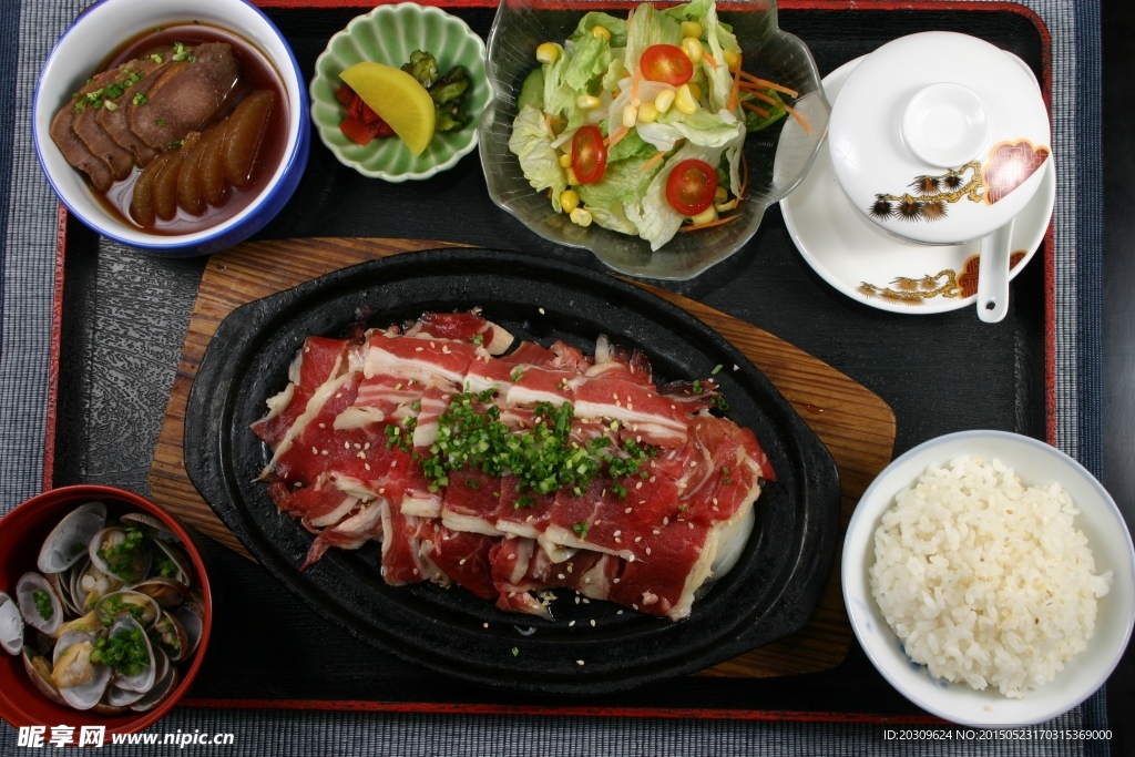 铁板牛肉定食
