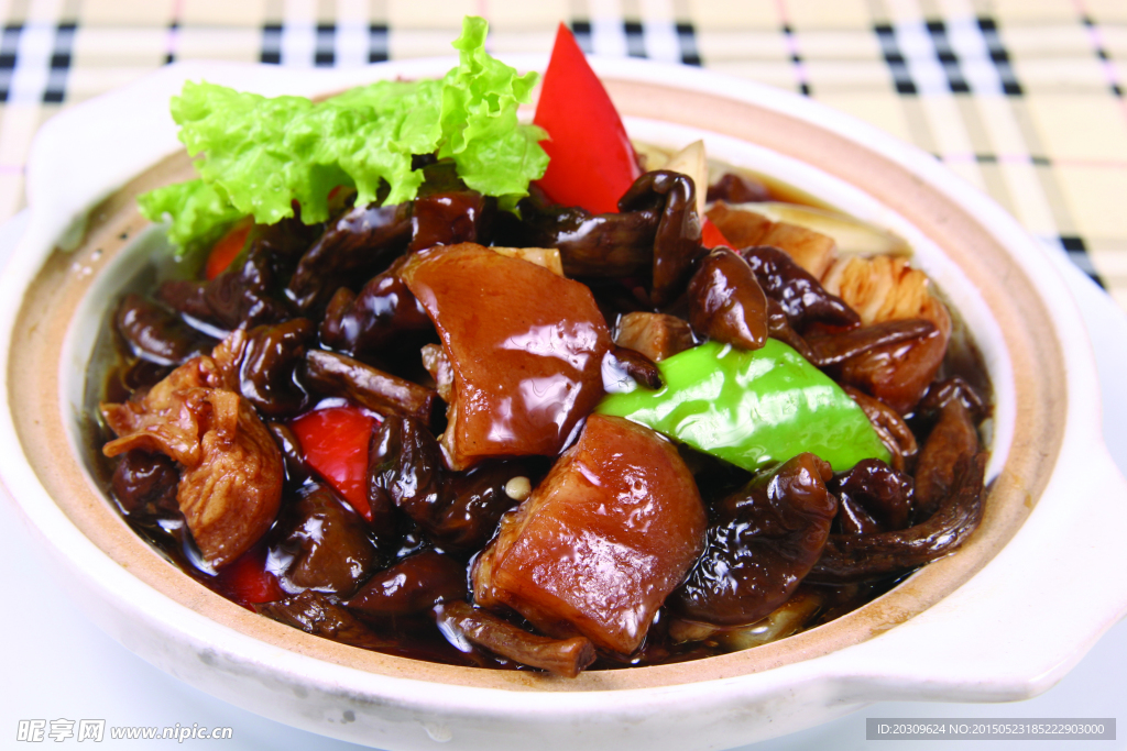 肉炖蘑菇
