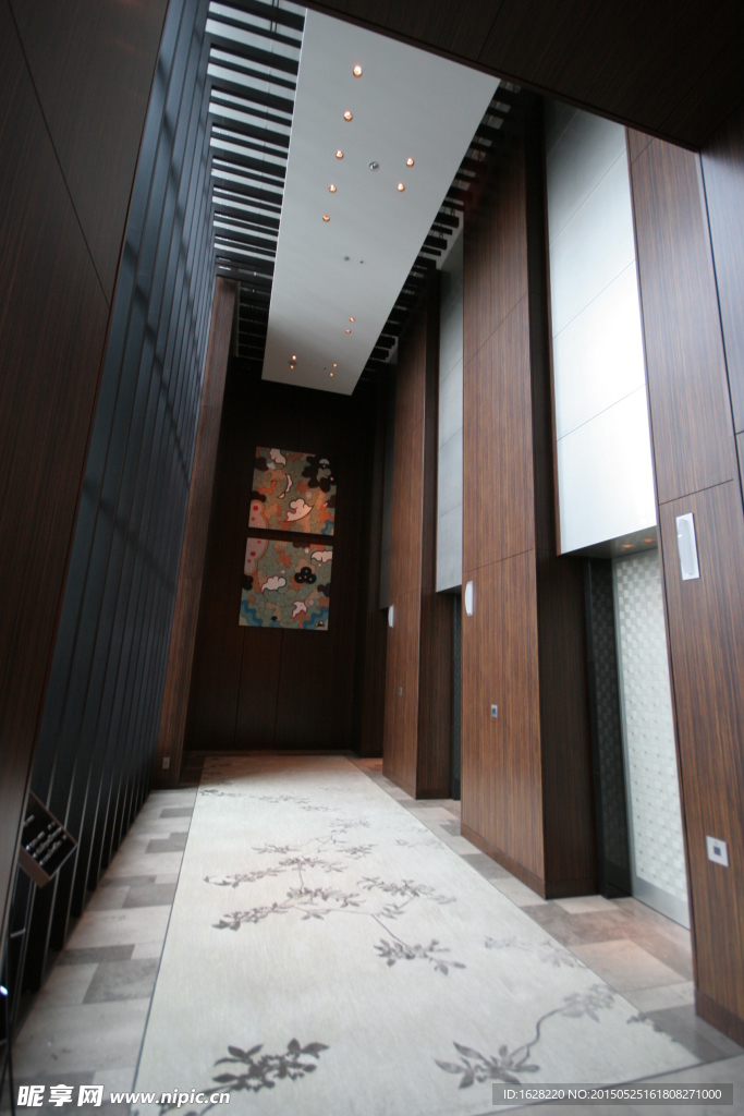 日本酒店电梯厅