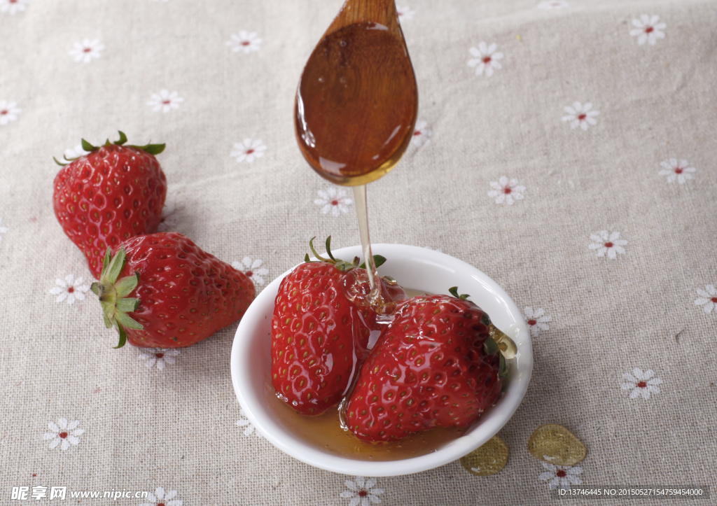 蜂蜜草莓