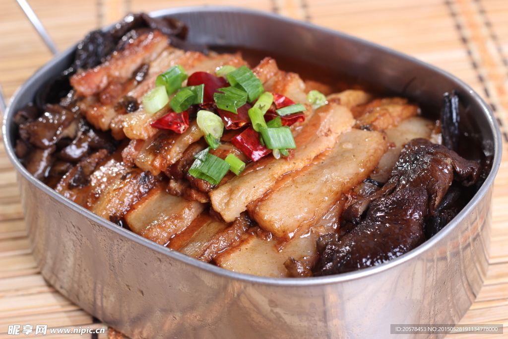 饭盒蒸肉