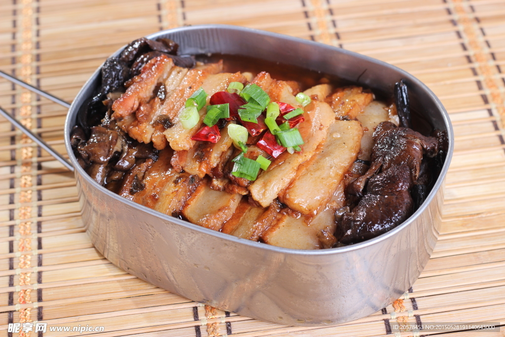 饭盒蒸肉