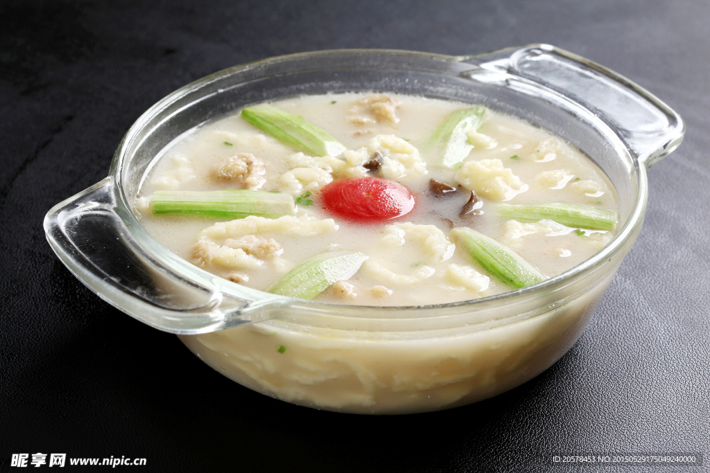 滑溜面鱼鸡