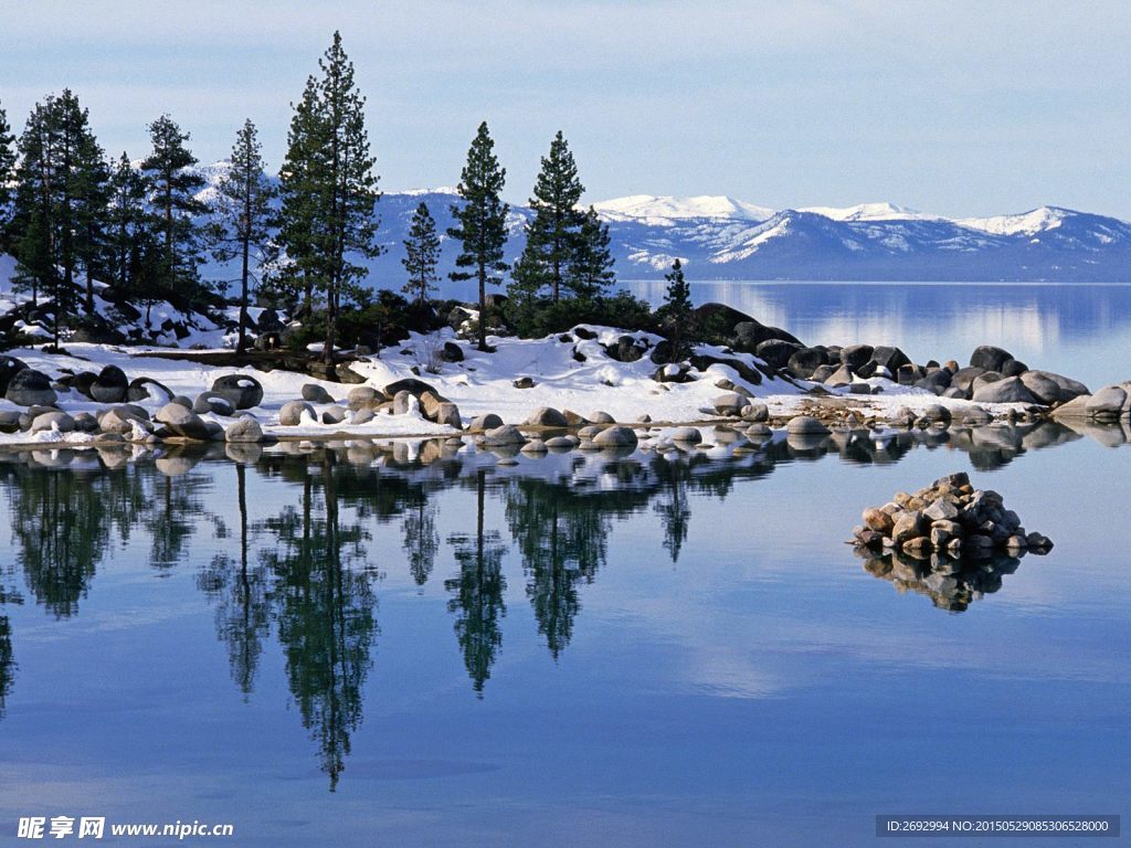 雪山雪景