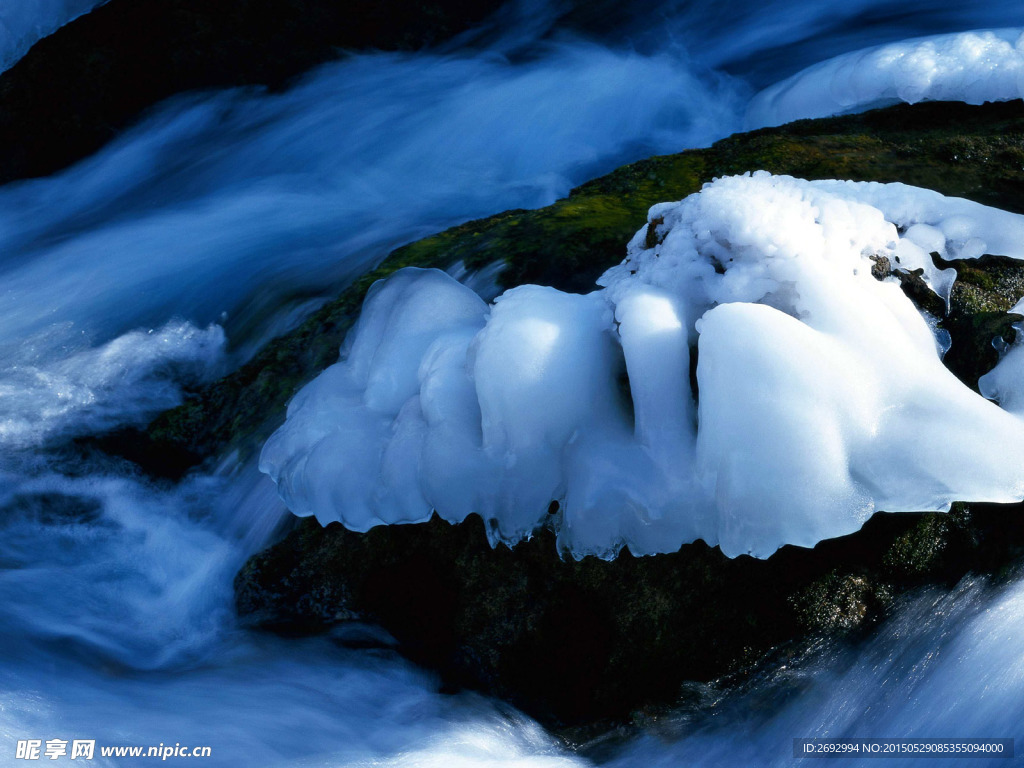雪山雪景