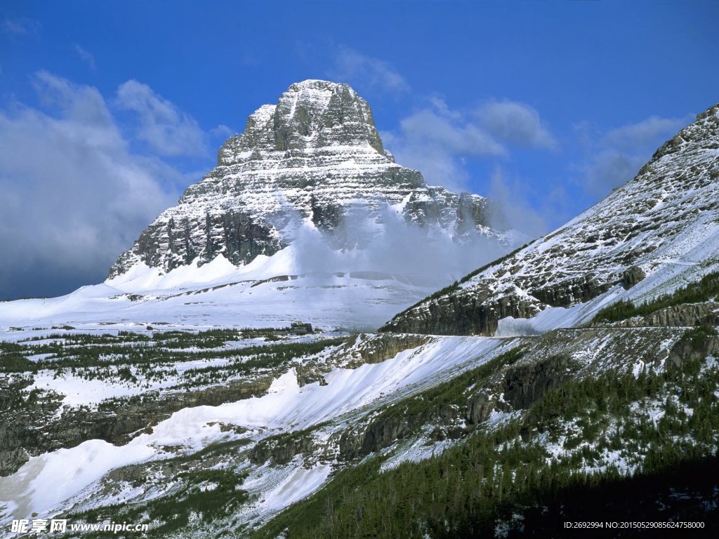雪山雪景