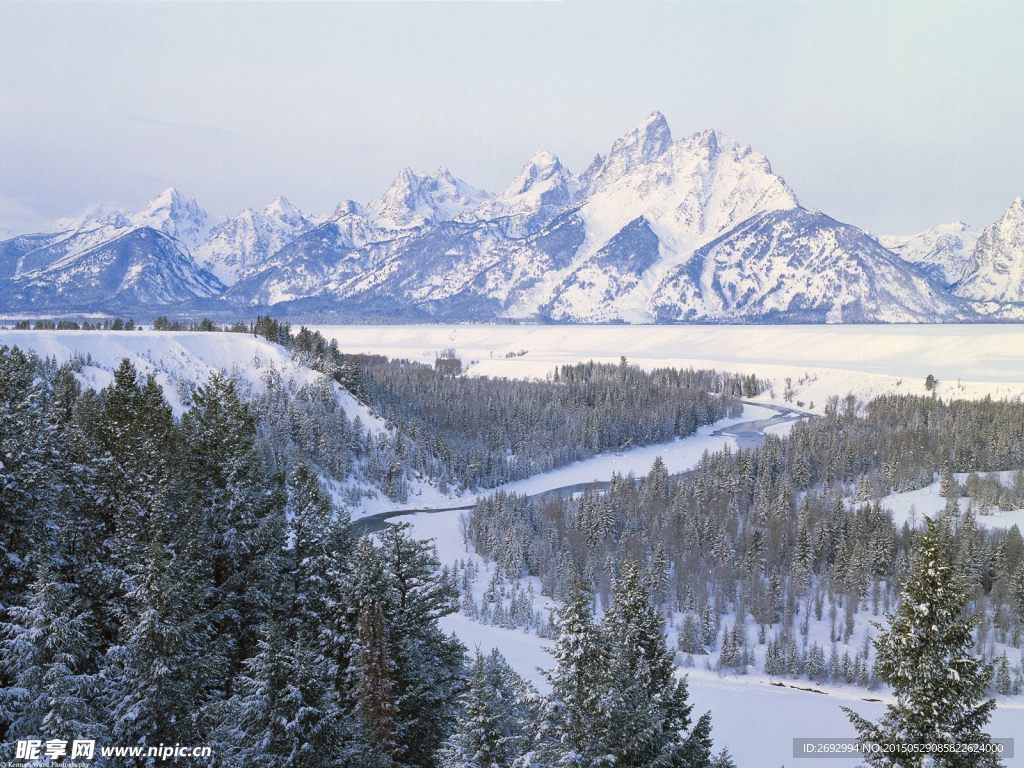 雪山雪景
