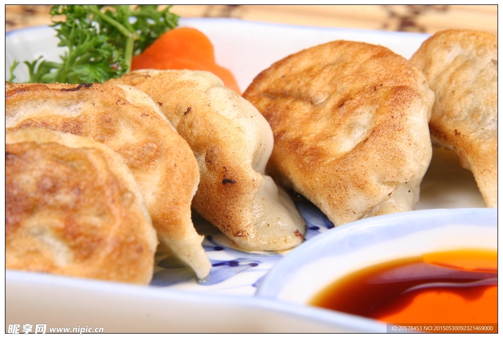 自制煎饺子