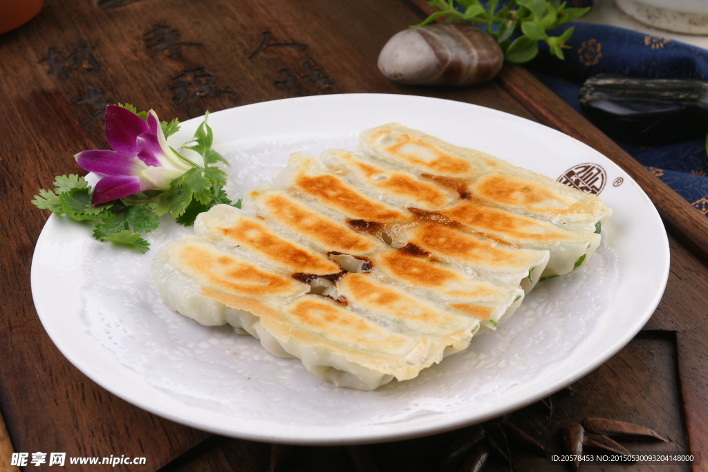 韭菜猪肉煎饺