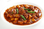 小土豆烧肉排