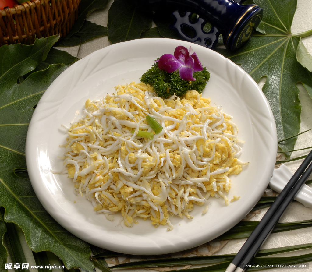 太湖银鱼炒土鸡蛋