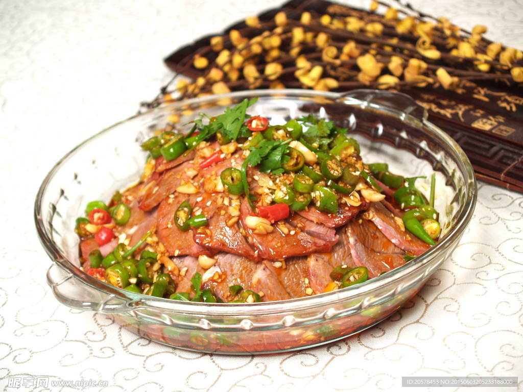 鲜椒牛肉