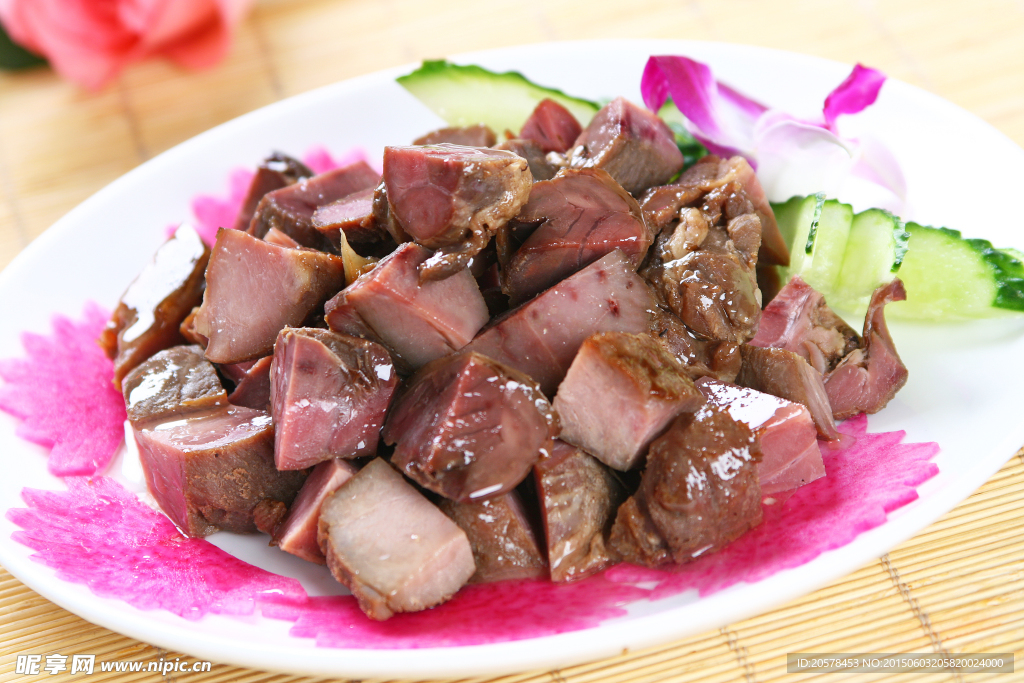大块牛肉