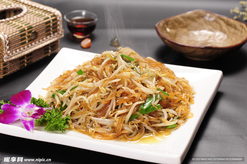 豆芽炒粉