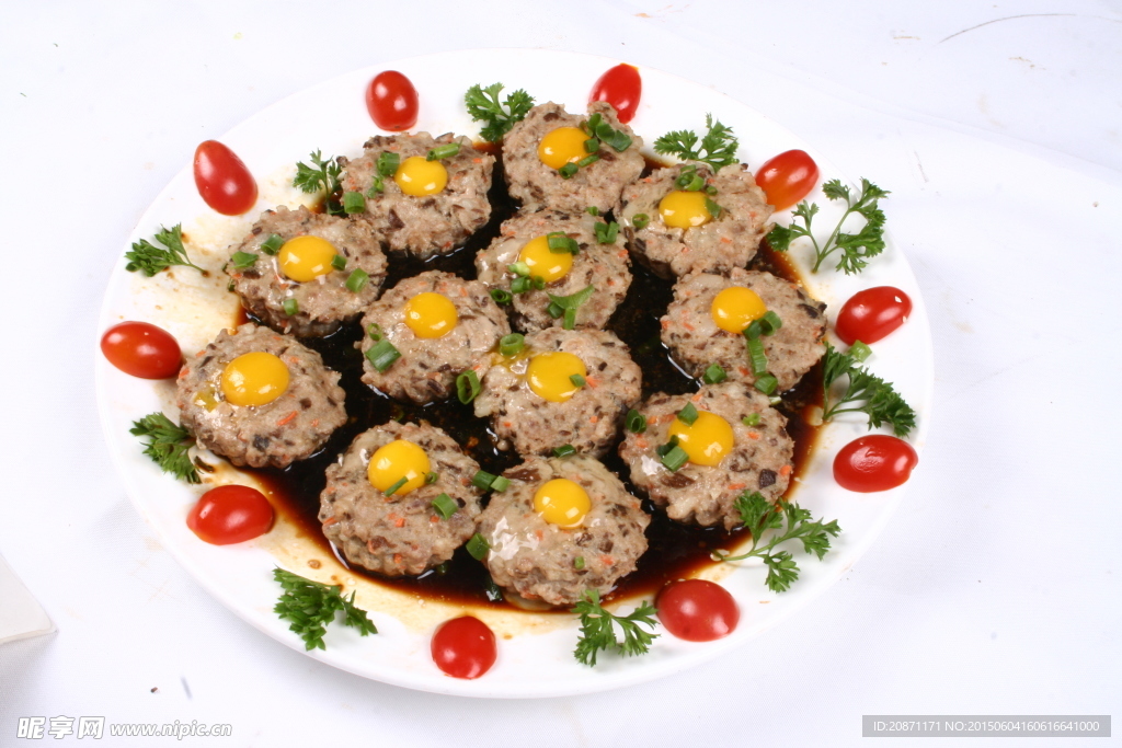 茶树菇蒸肉饼