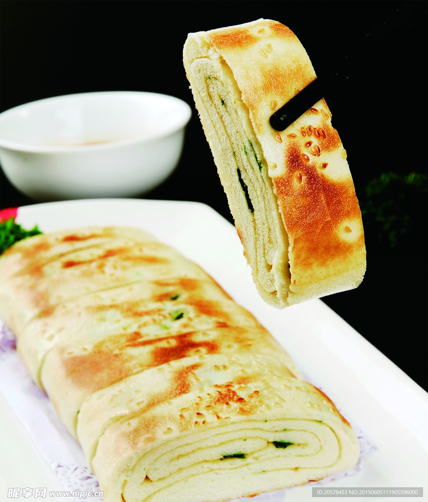 花椒叶千层饼