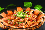 喜饼地锅鸡