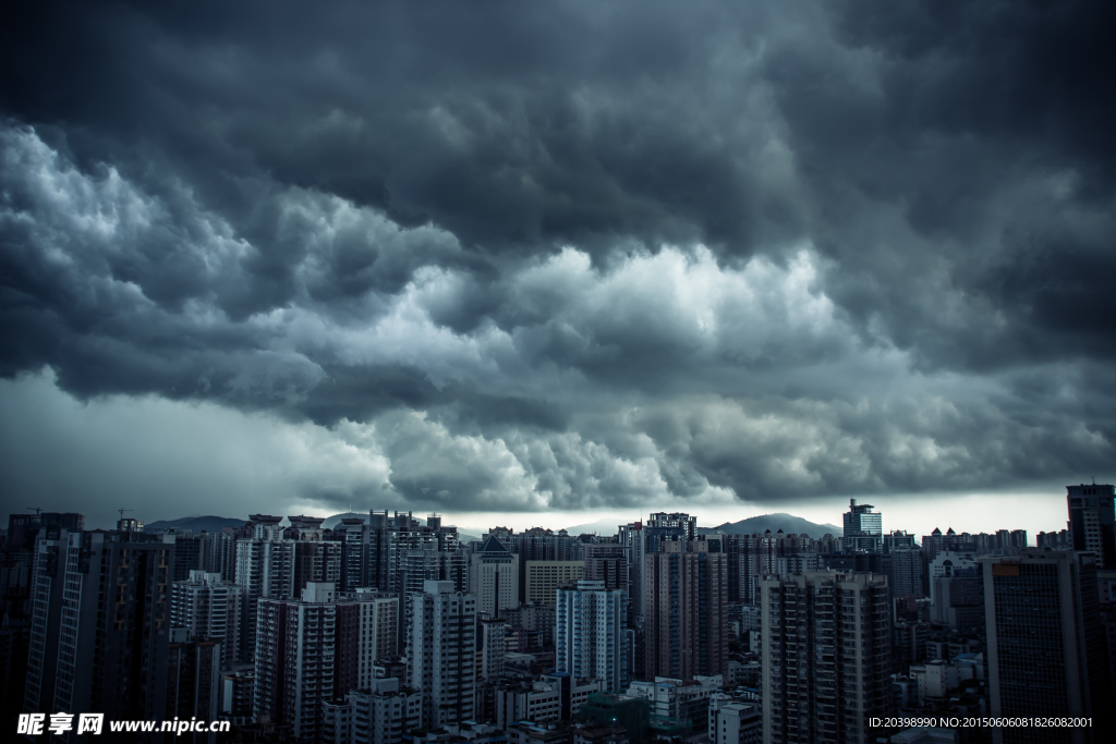 暴雨来临的广州