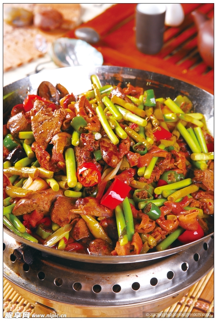 干锅鸡杂