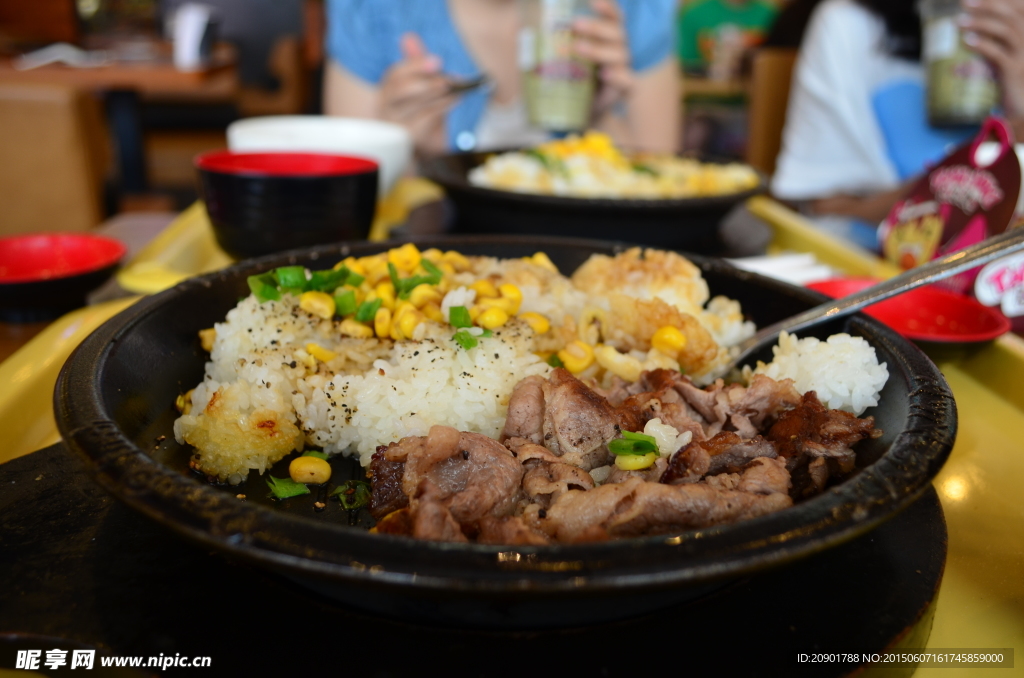 铁板饭