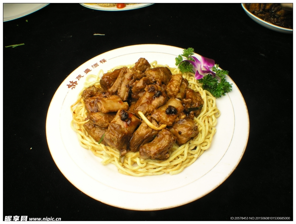 伊面排骨