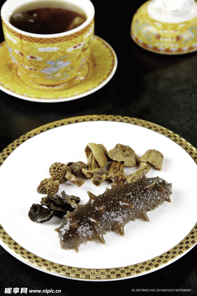 菌皇炖辽参
