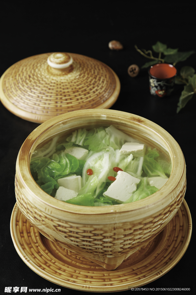 泉水白菜炖豆腐