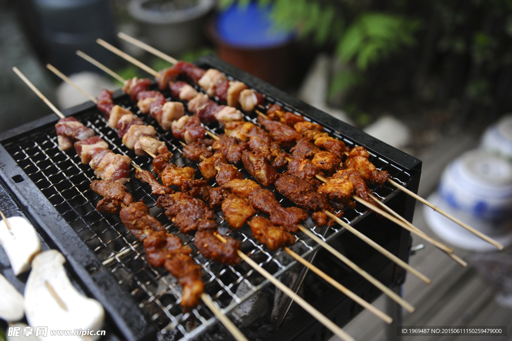 烤羊肉串