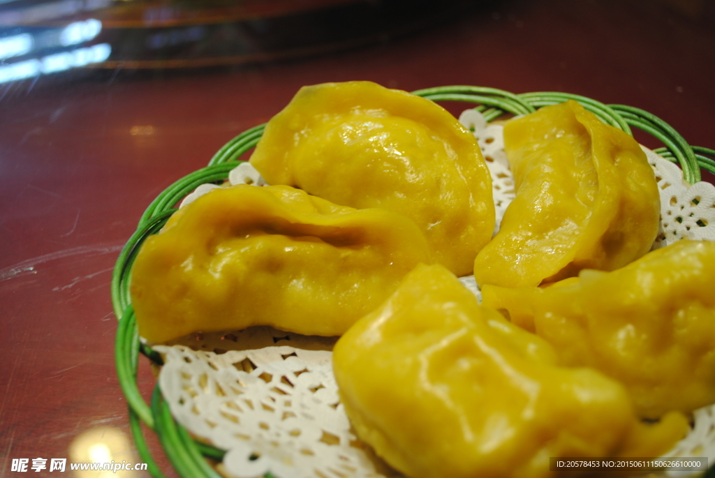 玉米面蒸饺