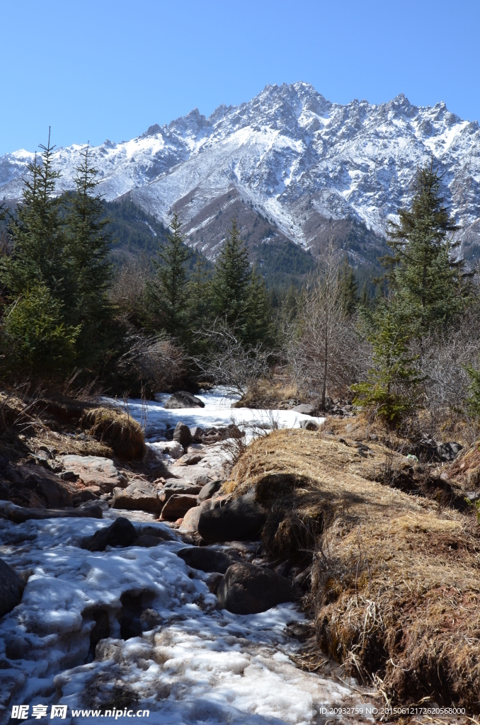 祁连山雪山