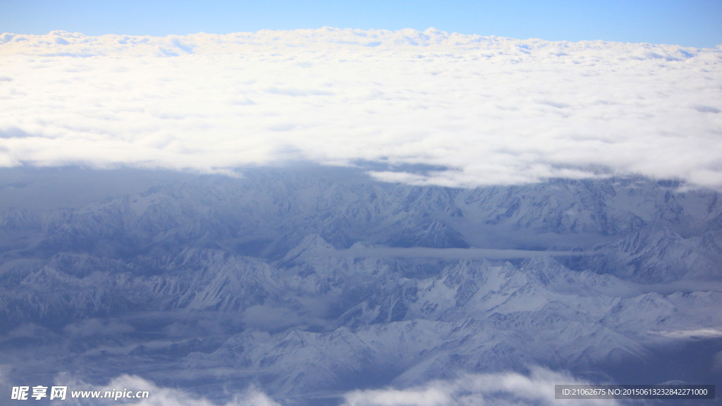 藏秘雪山