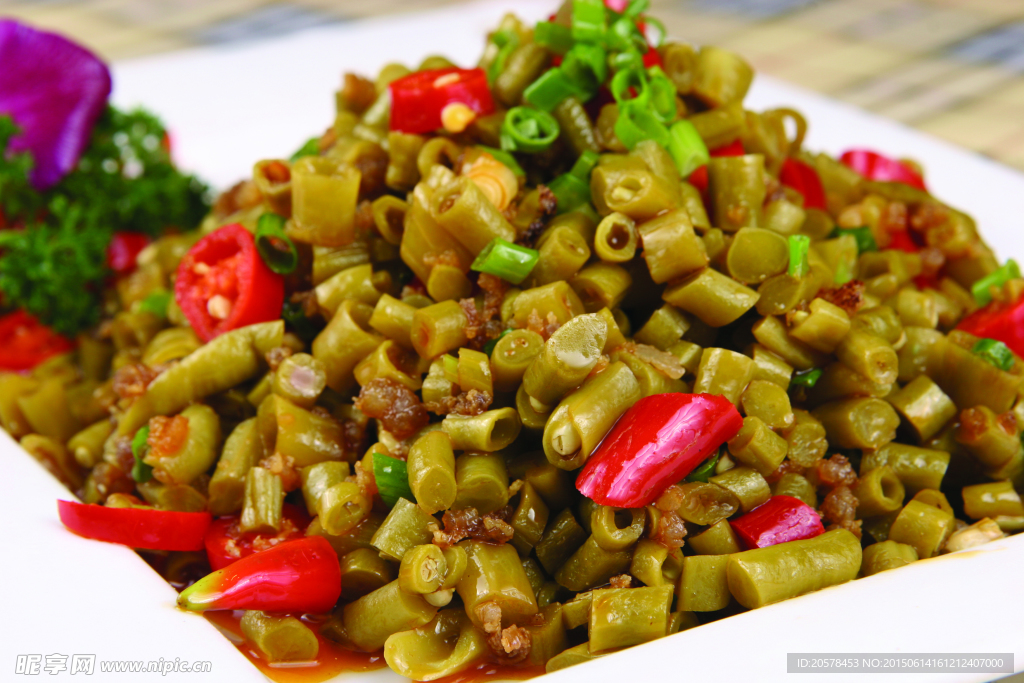 酸豆角炒肉末
