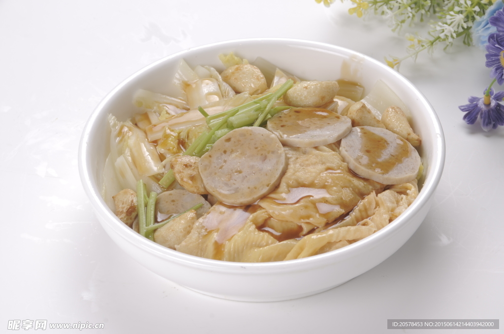 豆皮白菜焖肉饼