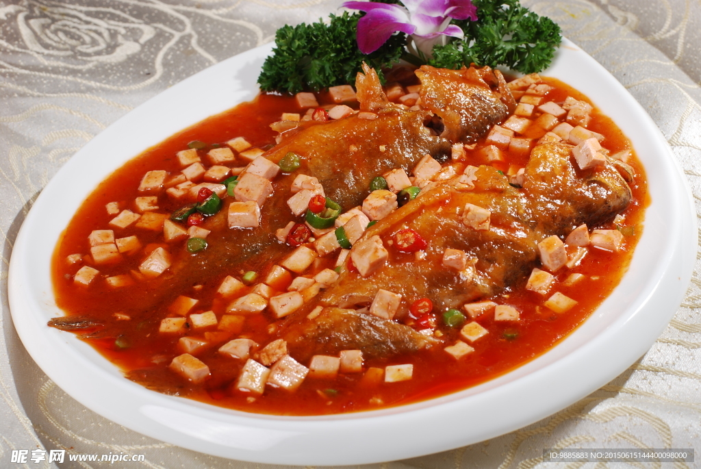 小黄鱼炒豆腐
