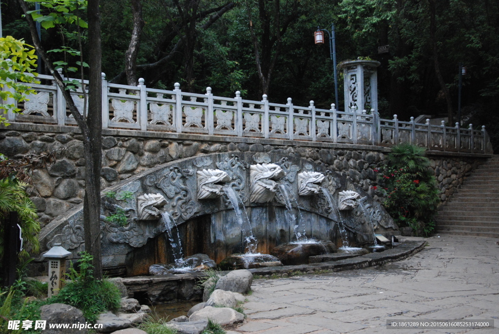 龙潭泉