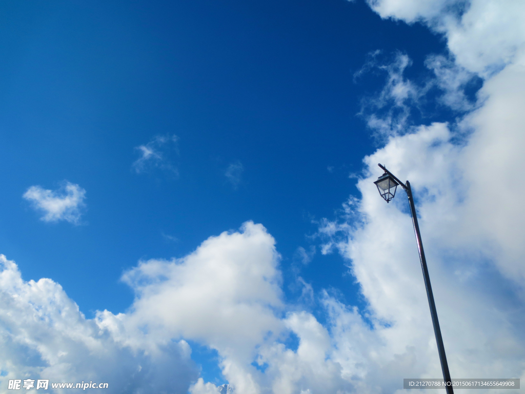 西域 天空
