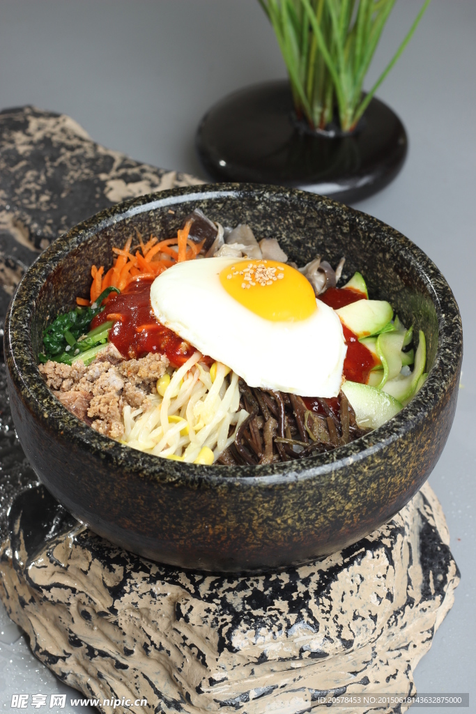 石锅拌饭
