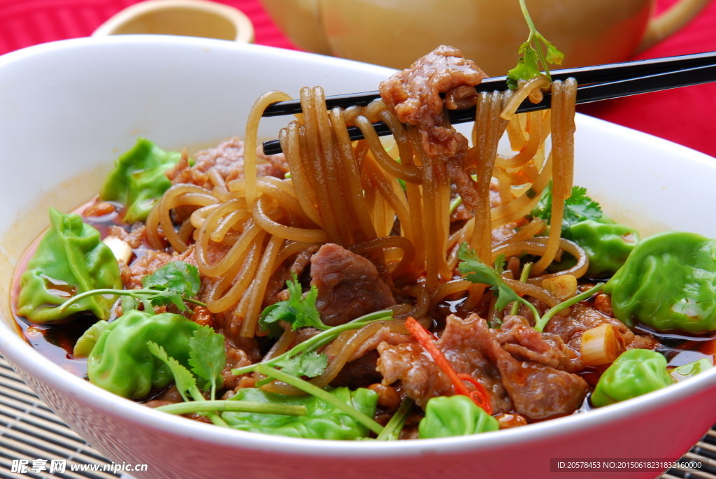酸辣牛肉