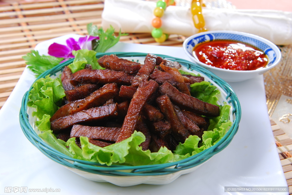手撕牛肉热菜