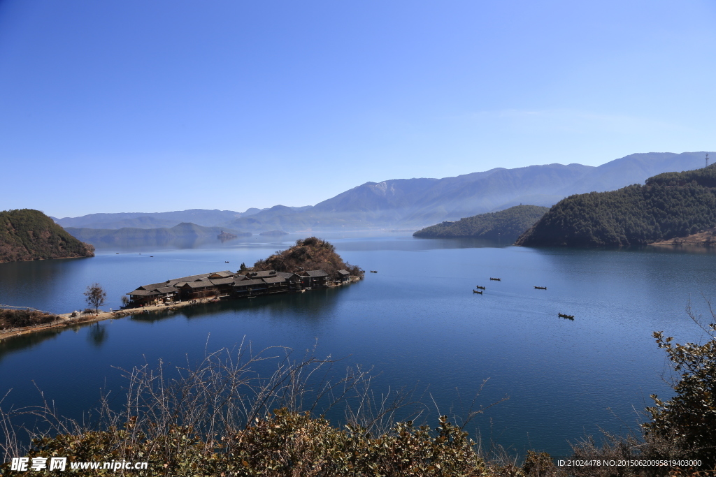 泸沽湖