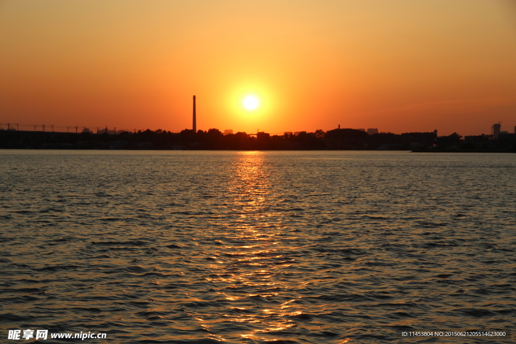 夕阳晚霞