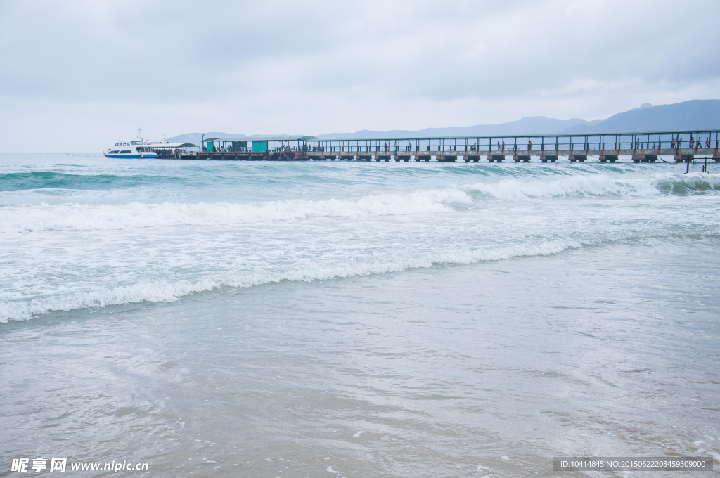 亚龙湾海岸