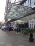 钢化玻璃雨棚
