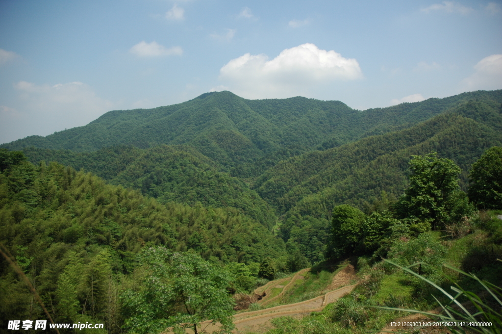 山区景色