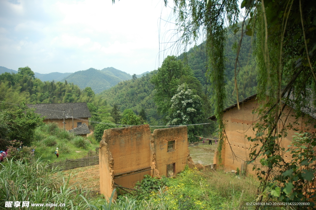 山区人家