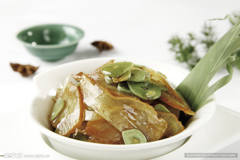 腊八蒜拌驼掌