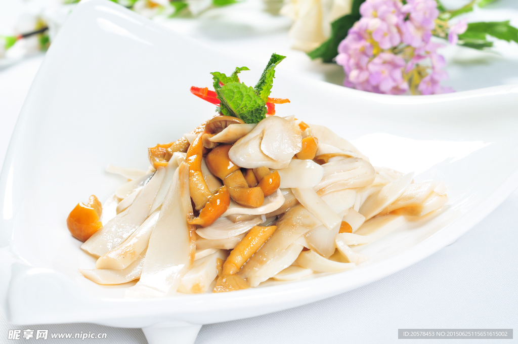 味曾拌菌菇