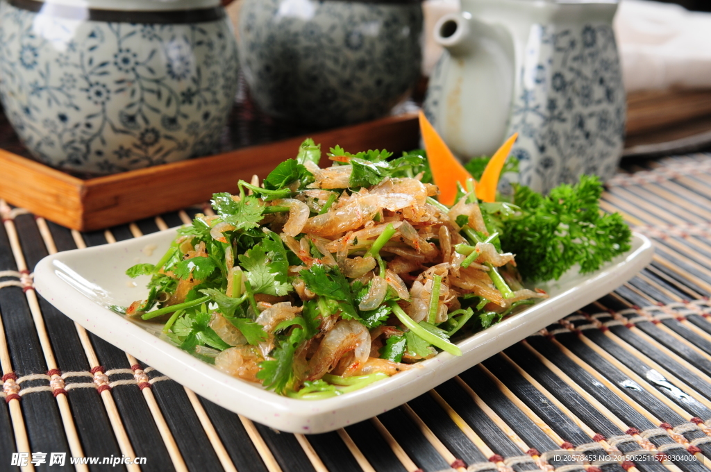虾皮拌香菜